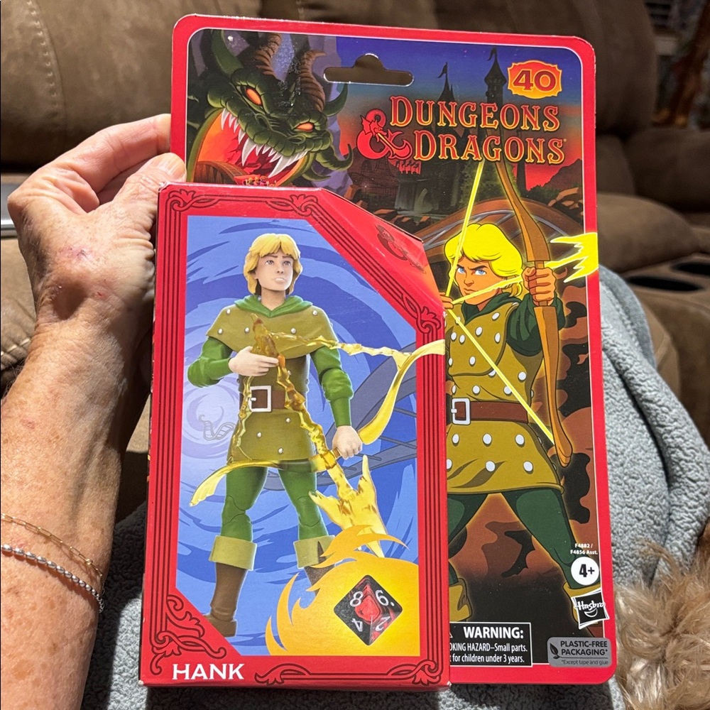 Hasbro Dungeons & Dragons Hank Action Figure - Green, Yellow, Brown